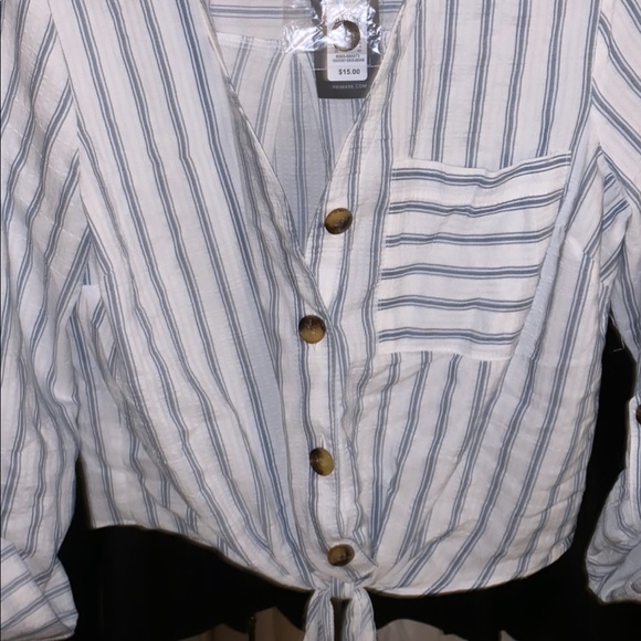 Long sleeve button up - Picture 1 of 3